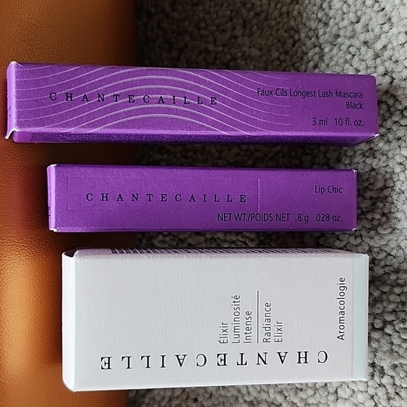 Chantecaille Samples - Picture 2 of 6